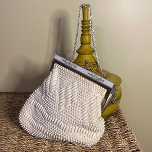 Vintage beaded mini bag with silver shoulder chain and clasp‎